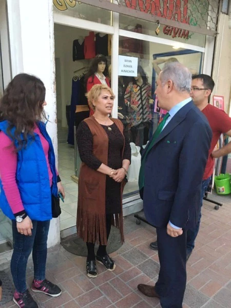 Başkan Kara,  Cevdet Sunay Caddesi?ndeki Esnafları Ziyaret Etti.