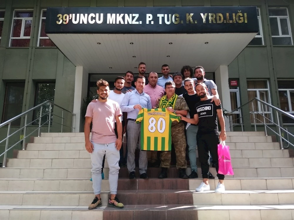 Osmaniyespor FK?dan Garnizon Komutanına Ziyaret