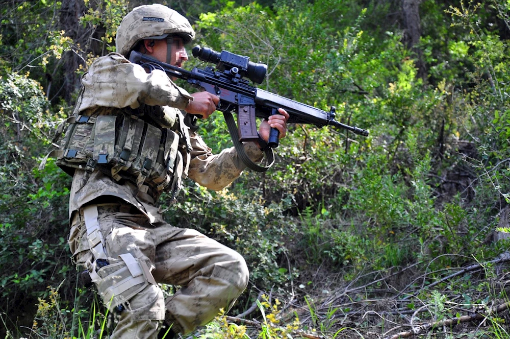 Amanoslarda, toprağa gömülü PKK`ya ait malzeme bulundu