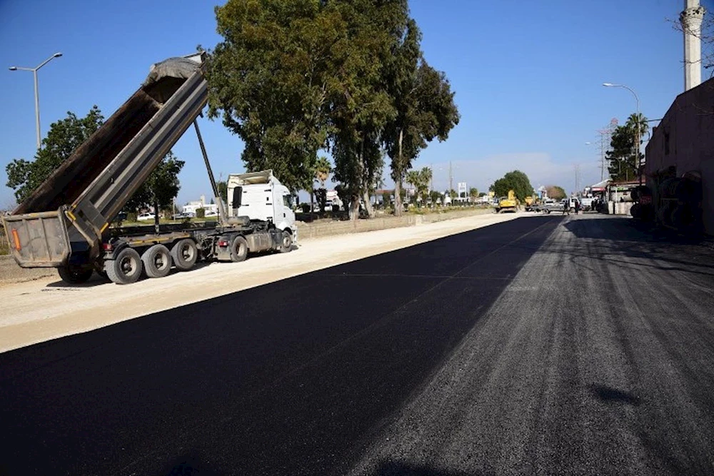 Sanayi sitesi ana arter yolu asfaltlandı