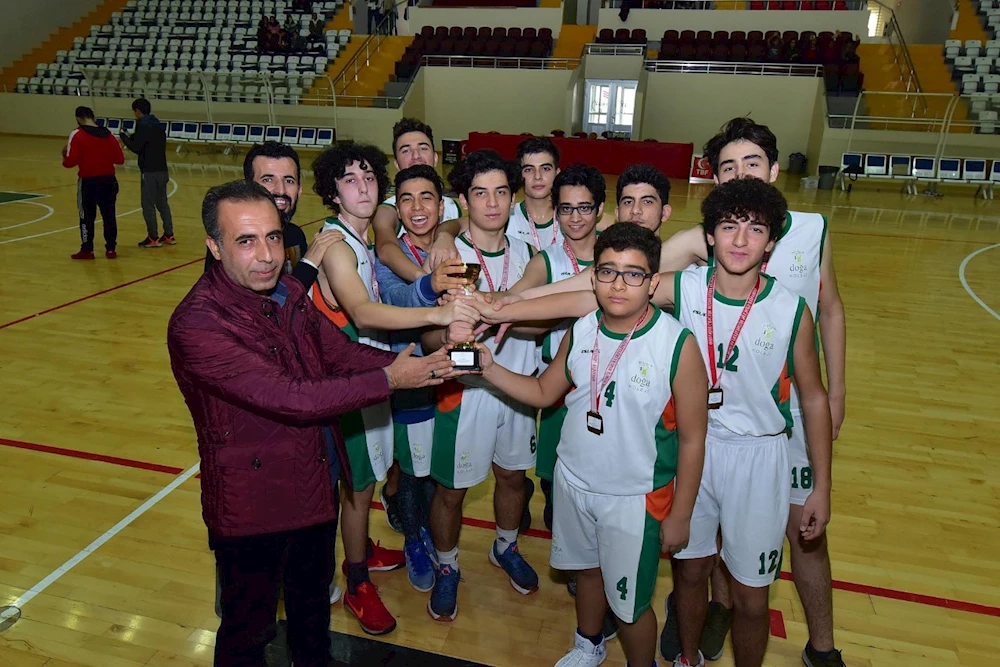 Okul Sporları Basketbol Şampiyonlarına ödül