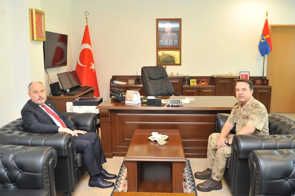 Vali Coşkun`dan Jandarma Komutanına hayırlı olsun ziyareti