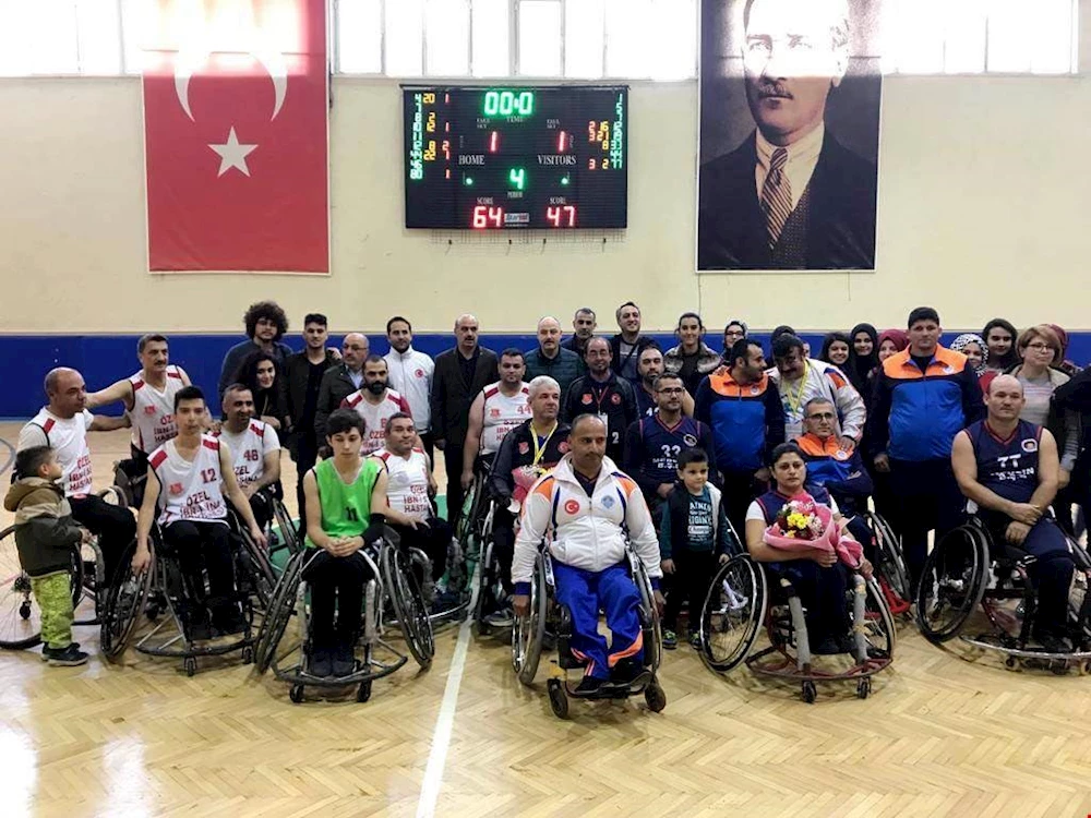 Engelli basketbolcular lige galibiyetle başladı