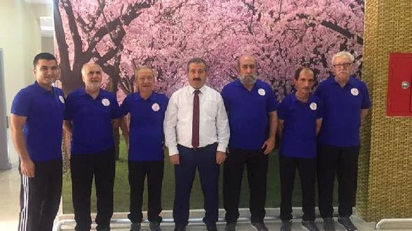 Huzurevi Bocce Takımı sporcularına yeni forma