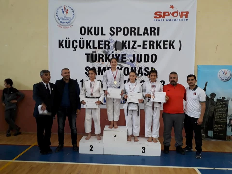 Osmaniyeli judoculardan Türkiye derecesi