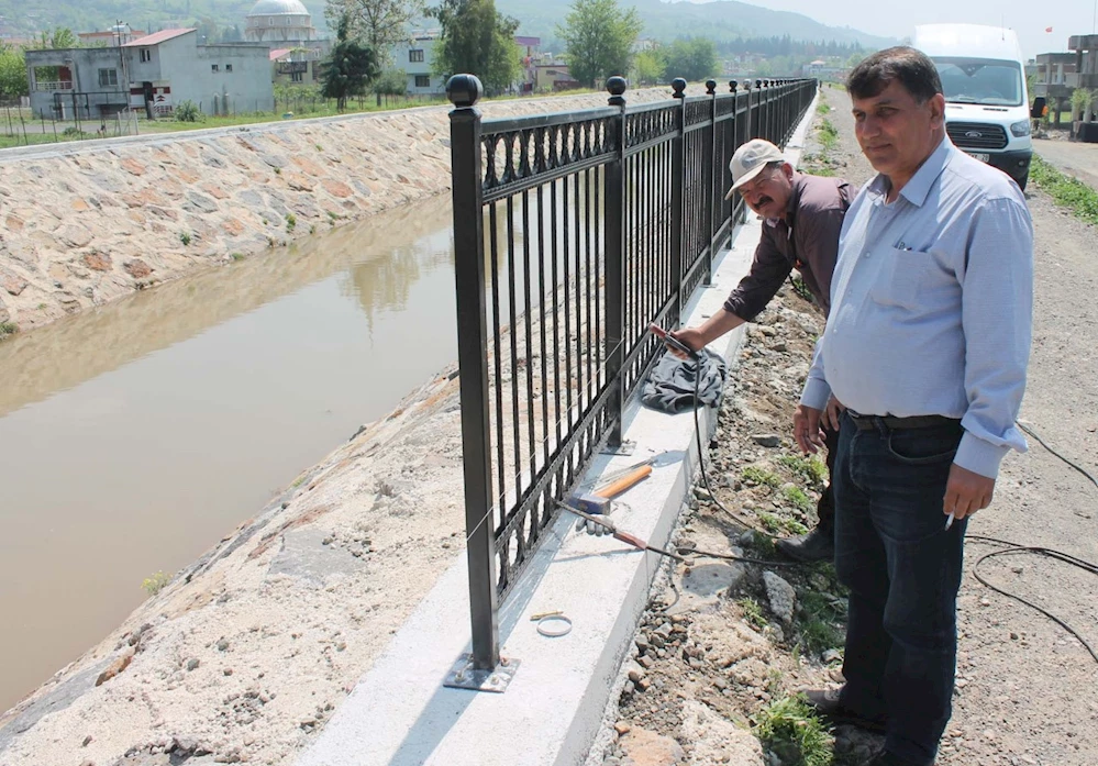 Kuşaklama kanalına korkuluk