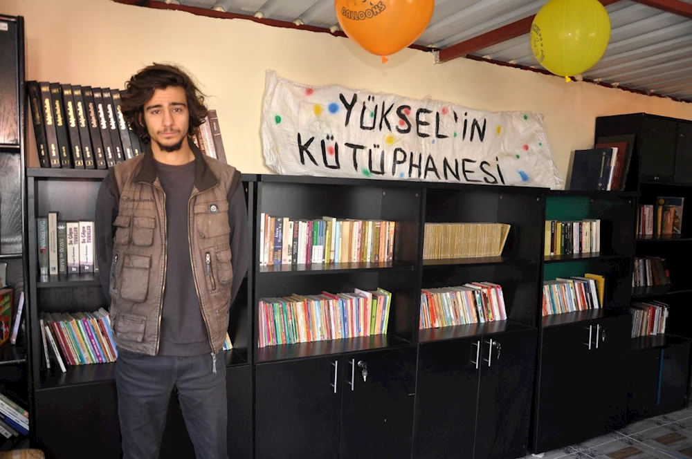 Ahırdan kütüphane, yeni binasında