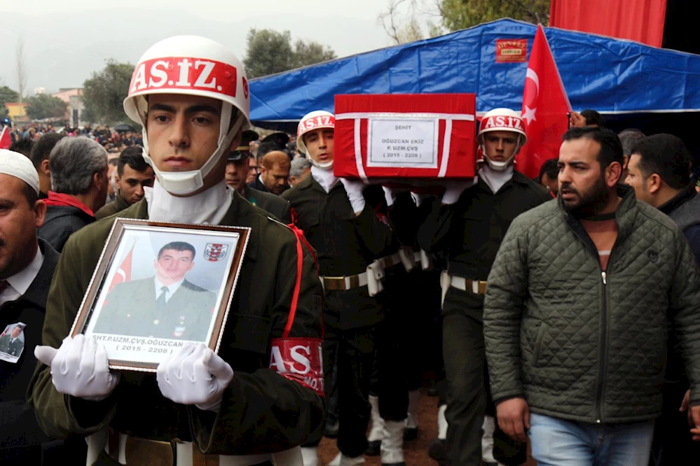 Şehit Uzman Çavuş Ekiz son yolculuğuna uğurlandı