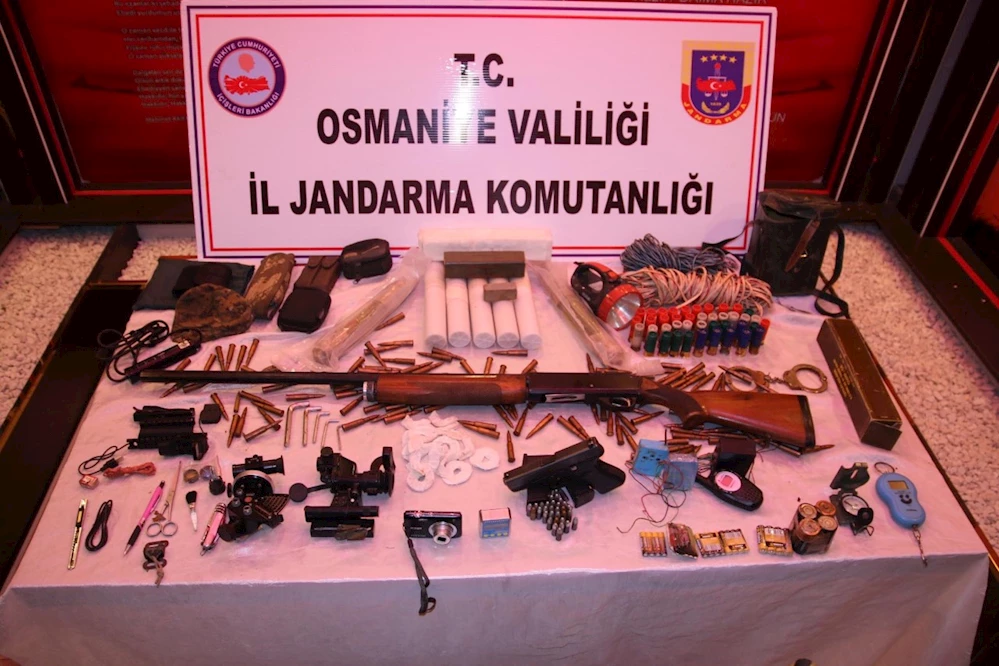 Amanoslarda toprağa gömülü PKK`ya ait malzeme bulundu