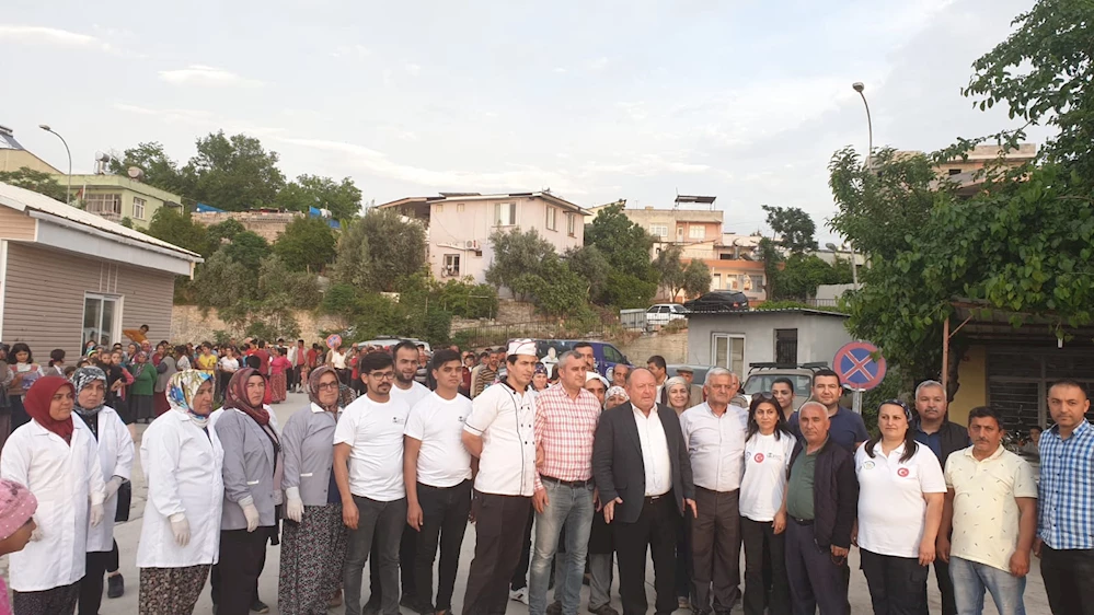 Başkan Tarhan ? 2500 Kişiye ve 550 Hasta Ve Yaşlımıza İftar Yemeği Veriyoruz?